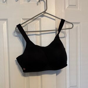 Livi Active Black Bra